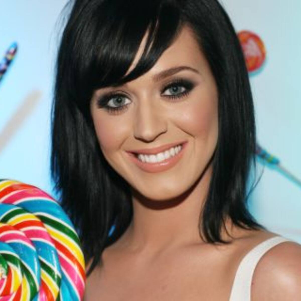 Katy Perry ya prepara su primera colección de zapatos