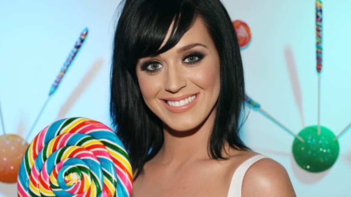 Katy Perry ya prepara su primera colección de zapatos