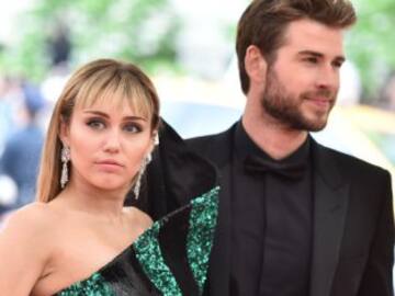 El vestido de Miley Cyrus en ‘Flowers’ y otras indirectas que le ha enviado a Liam Hemsworth en sus canciones