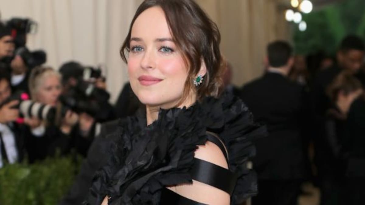 La actriz de 50 sombras de Grey se sintió como un “mosquito” por la peli