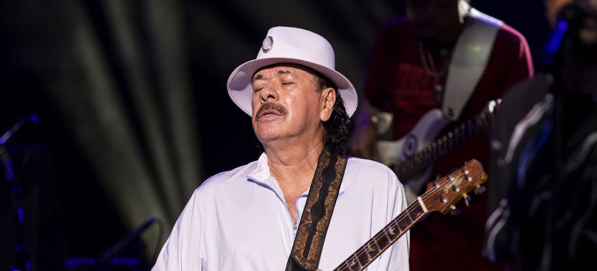 Carlos Santana, durante un concierto en una de sus giras