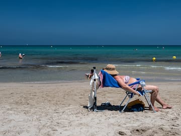 La Aemet activa la alerta roja en dos comunidades por temperaturas extremas: días de hasta 44º y noches a 27º