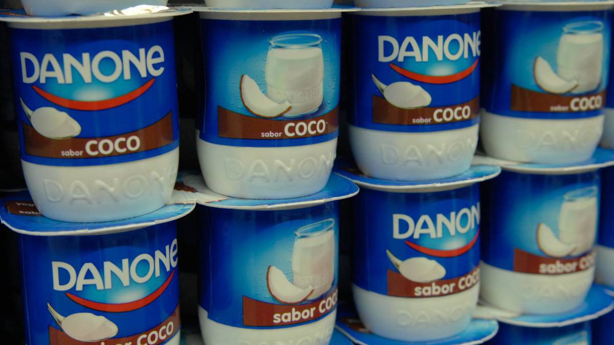Danone incorpora la fecha de consumo preferente en sus yogures para luchar  contra el desperdicio alimentario