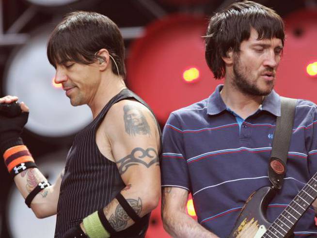 Anthony Kiedis y John Frusciante, miembros de Red Hot Chilli Peppers, en 2007.